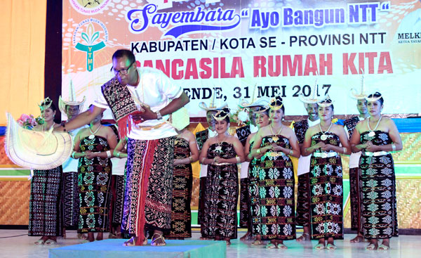 PS Glorify Bawa Rote Ndao Sabet Juara 2 Lomba Paduan Suara Se-NTT