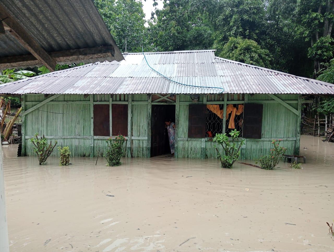 Banjir Luapan Kali Noanadale Rendam Helebeik, 40 Warga Mengungsi