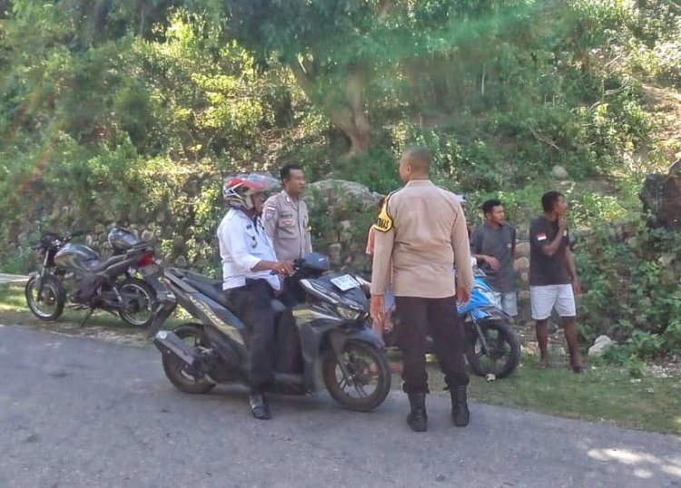 Hadir di Tengah Warga, Polisi Jamin Rasa Aman di Permukiman hingga Pelabuhan Ba'a