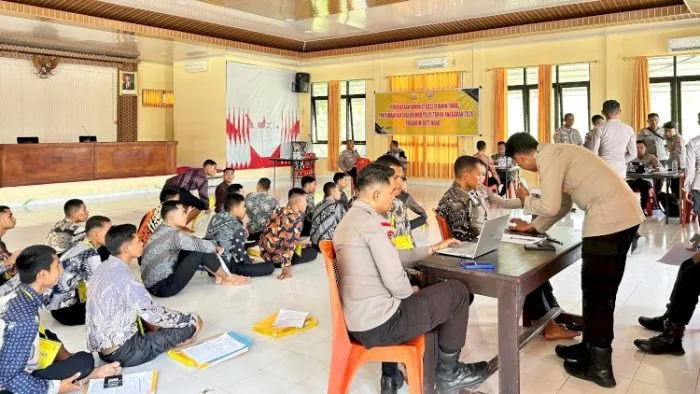 Ingatkan Kasus PTDH Personel Terlibat Suap, Kapolres Tegaskan Seleksi Bintara Brimob Bersih dari Calo