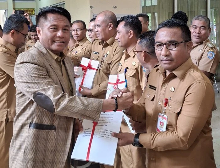 Serahkan DPA, Bupati Rote Ndao Ajak OPD Perkuat Sinergi Program Prioritas