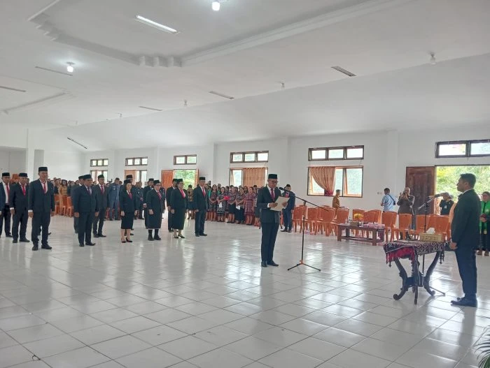 Daftar Lengkap 19 Pejabat Eselon IIB Rote Ndao yang Dilantik Bupati Paulus Henuk