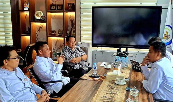 Wujudkan Agenda "Mbule Sio", Paulus Henuk Usulkan Kampung Nelayan Merah Putih dan Budidaya Lobster ke KKP