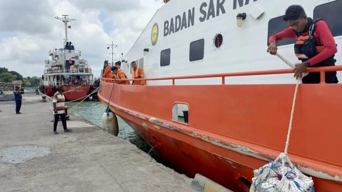Mati Mesin, Tiga Nelayan Rote Timur Ditemukan Selamat di Hari Kedua Pencarian