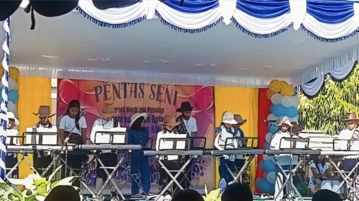 Pentas Seni SDK St. Kristoforus Rote Ndao Gali Bakat Siswa