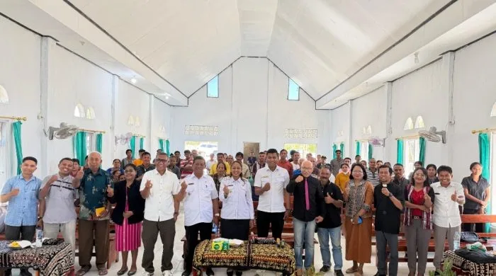 Wabup Apremoi Dethan Paparkan 4 Fokus Penguatan Ekonomi Jemaat GMIT Rote Timur