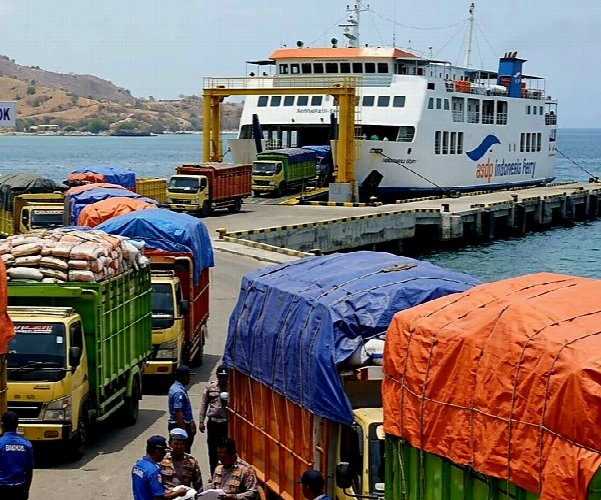 Jaga Pasokan Sembako di Tengah Polemik ODOL, Bupati Rote Ndao Minta Prioritas Penyeberangan
